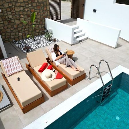 Valantina'S & Mannouel Lardos Luxury Villas Buitenkant foto