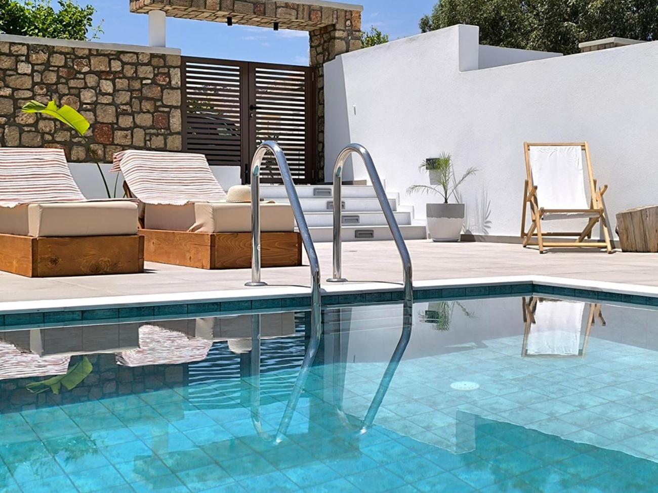 Valantina'S & Mannouel Lardos Luxury Villas Buitenkant foto